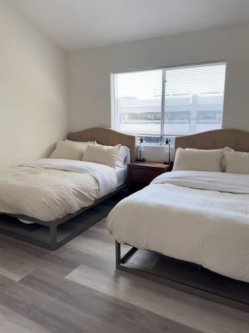 Modern Retreat 1 Mi. From Disney Anaheim Exterior foto