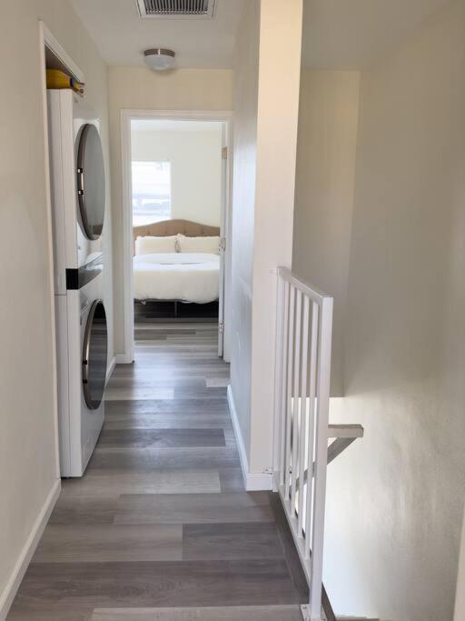 Modern Retreat 1 Mi. From Disney Anaheim Exterior foto